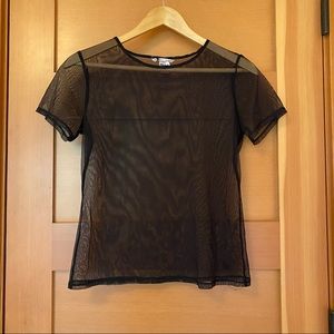 Mesh tee